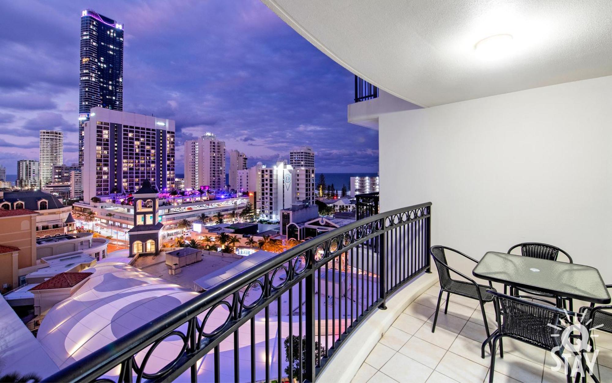 Chevron Renaissance Surfers Paradise Mid Week Madness Deal - Q Stay Gold Coast Exterior foto